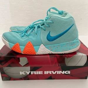 Nike Mens Kyrie 4 Female is Power Size 8.5 Original Box Light Aqua Blue